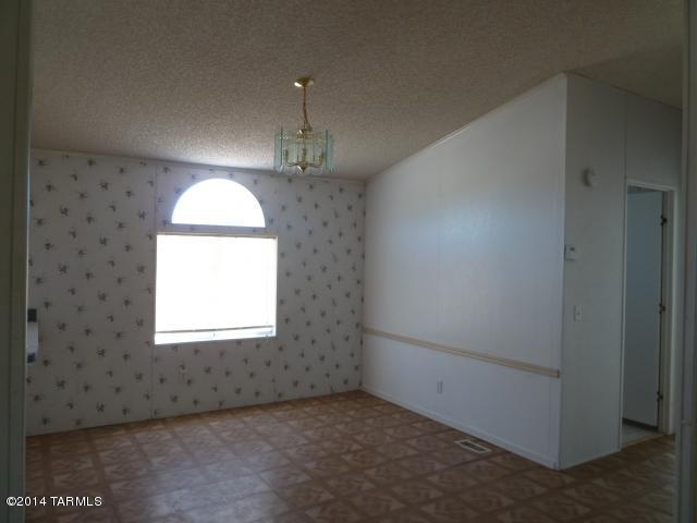 1127 E Miguel Ave, Benson, AZ 85602 photo 13