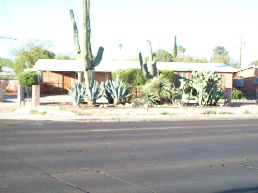3956 E 5th St, Tucson, AZ 85711 photo 1