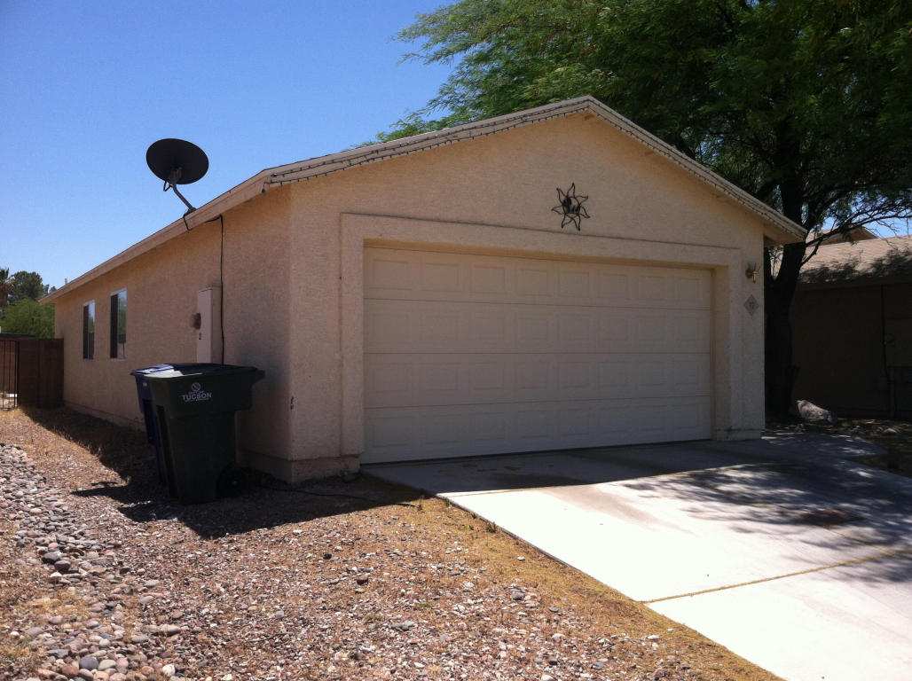 92 E Sublime St, Tucson, AZ 85756 photo 3