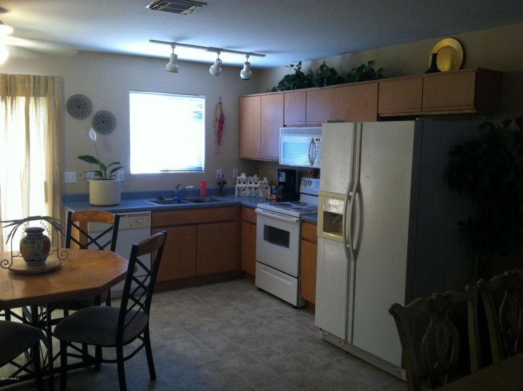 92 E Sublime St, Tucson, AZ 85756 photo 10