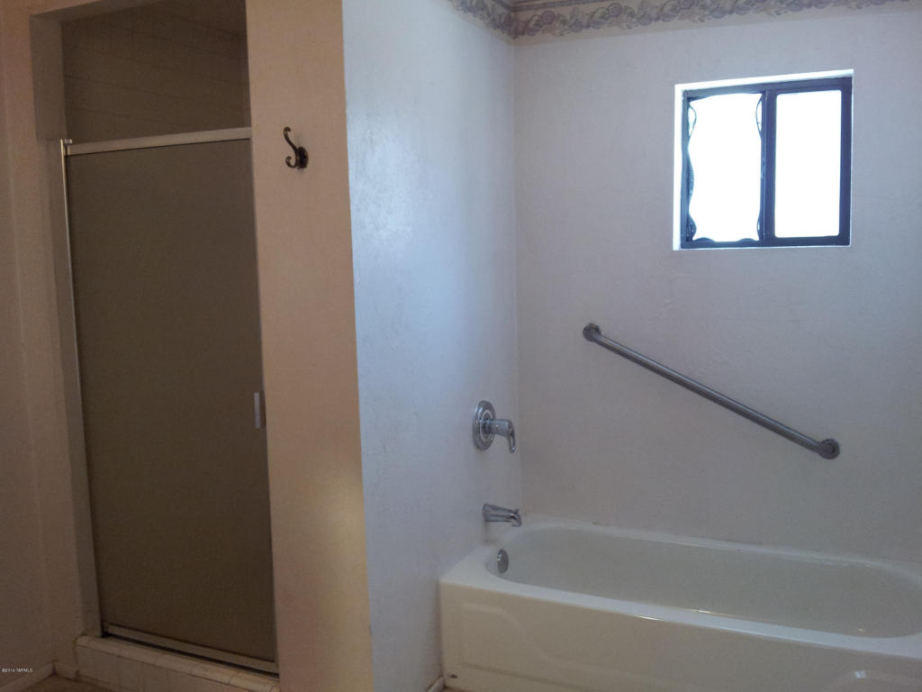 4302 E Montecito St, Tucson, AZ 85711 photo 16