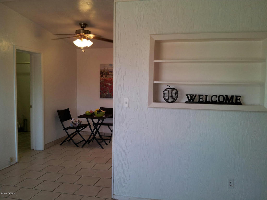 4302 E Montecito St, Tucson, AZ 85711 photo 2