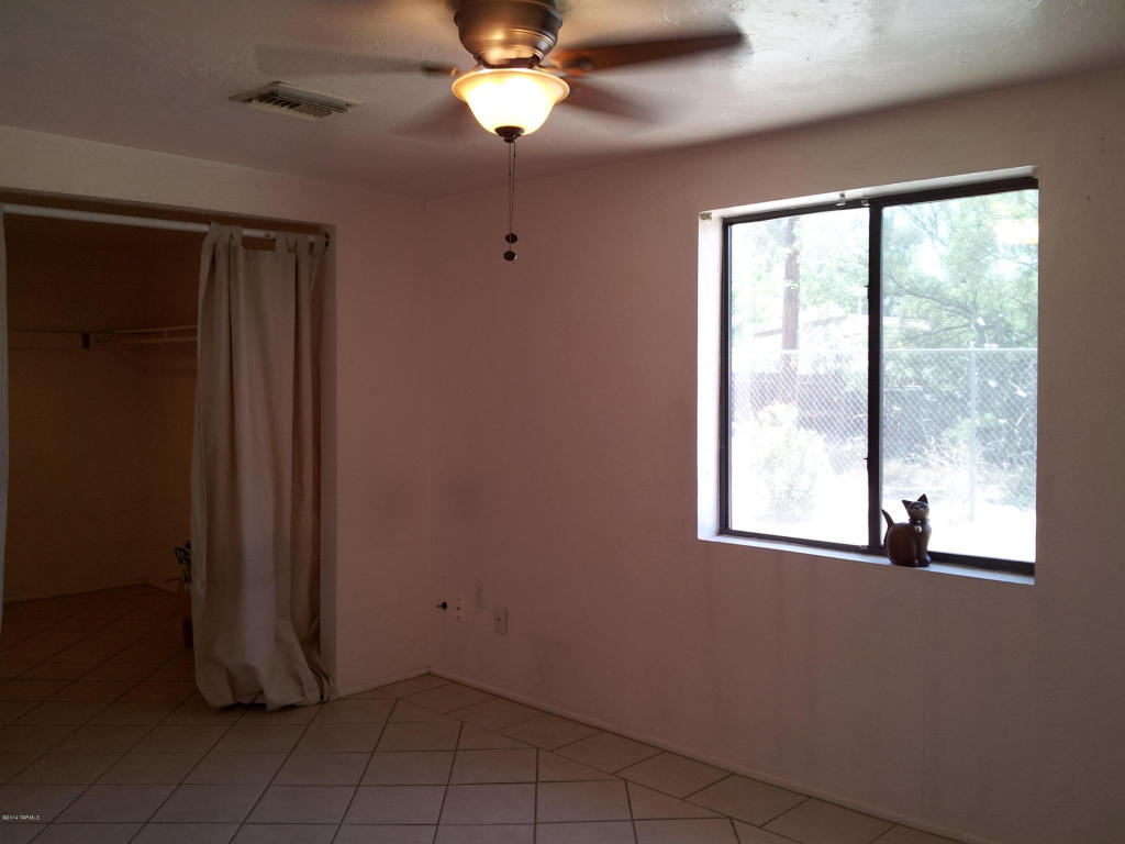 4302 E Montecito St, Tucson, AZ 85711 photo 17