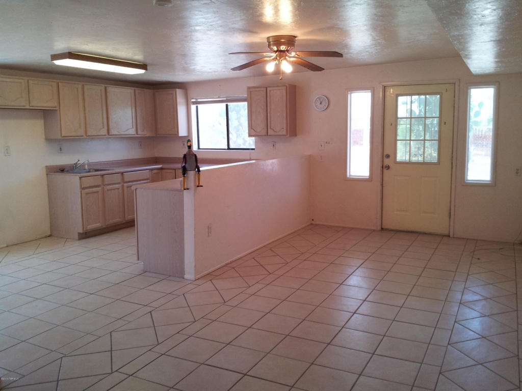 4302 E Montecito St, Tucson, AZ 85711 photo 12