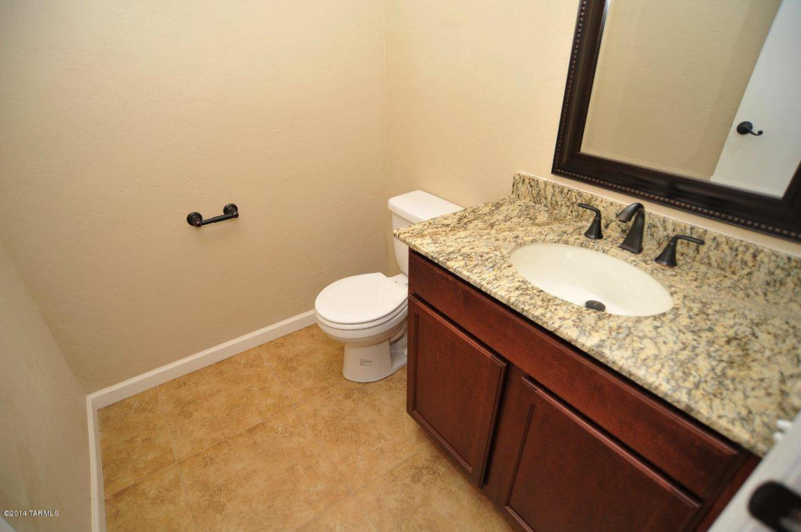 5232 W Eaglestone Loop, Tucson, AZ 85742 photo 14