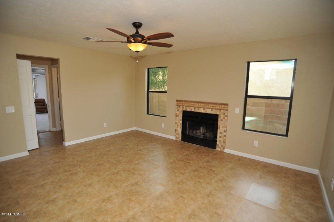 5232 W Eaglestone Loop, Tucson, AZ 85742 photo 11