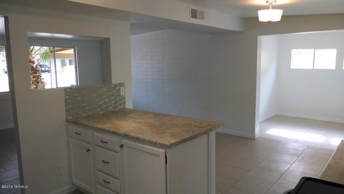 6049 E 34th St, Tucson, AZ 85711 photo 30