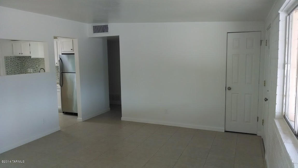 6049 E 34th St, Tucson, AZ 85711 photo 5