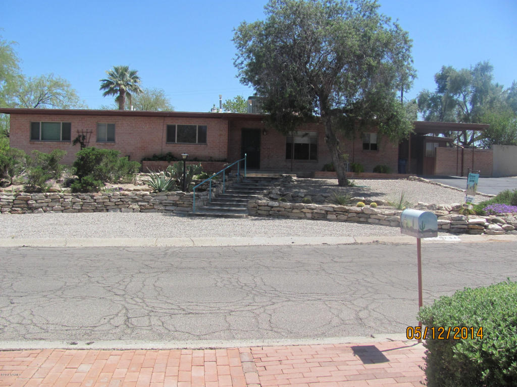 7042 E 3rd St, Tucson, AZ 85710 photo 1