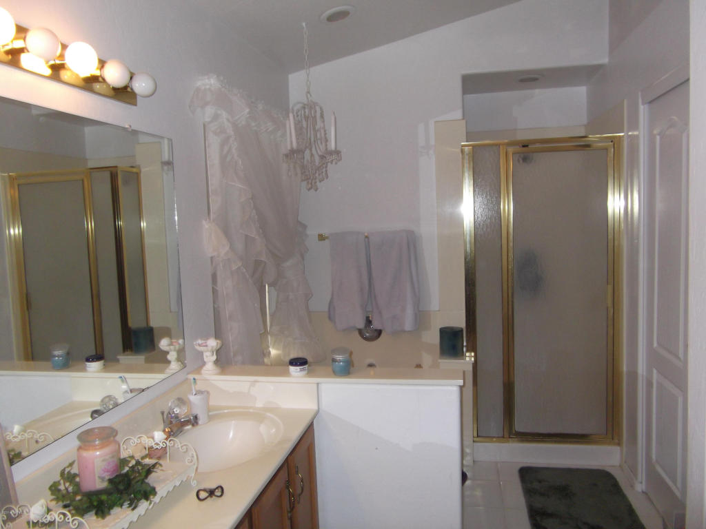 8995 N Eaglestone Loop, Tucson, AZ 85742 photo 7
