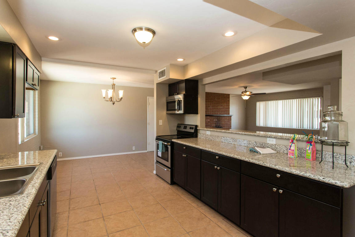 7301 E Kenyon Dr, Tucson, AZ 85710 photo 3