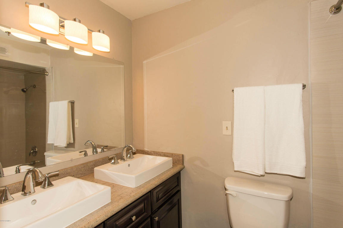 7301 E Kenyon Dr, Tucson, AZ 85710 photo 17