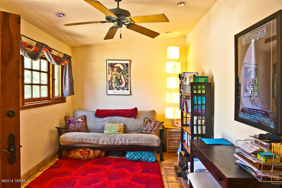 2209 E 3rd St, Tucson, AZ 85719 photo 9