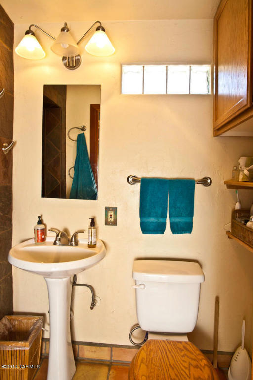 2209 E 3rd St, Tucson, AZ 85719 photo 11