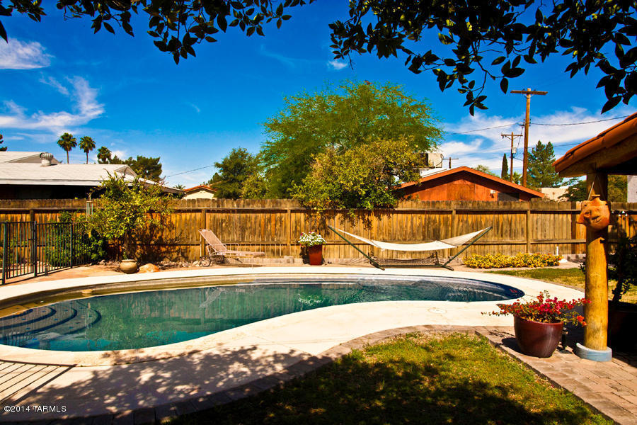 2209 E 3rd St, Tucson, AZ 85719 photo 17