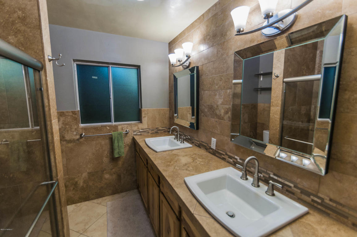 1545 E Hampton Dr, Tucson, AZ 85719 photo 16