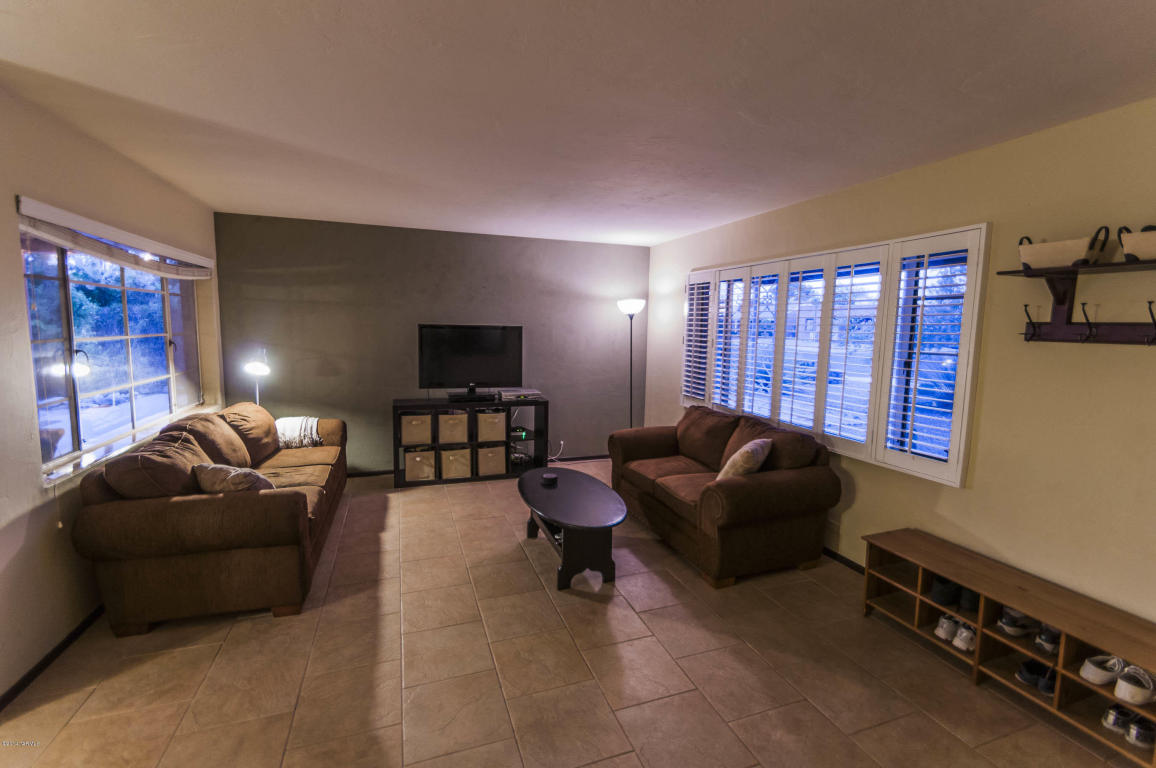 1545 E Hampton Dr, Tucson, AZ 85719 photo 4