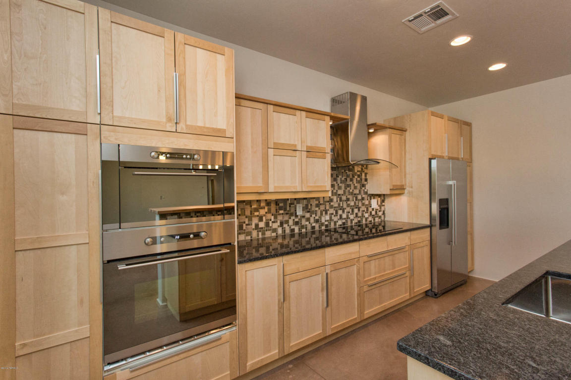 5924 E 2nd St, Tucson, AZ 85711 photo 3