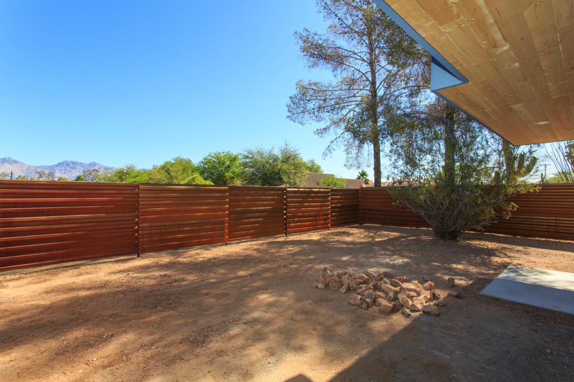 5924 E 2nd St, Tucson, AZ 85711 photo 4