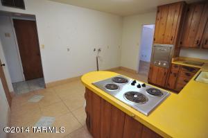 3901 E Hampton Pl, Tucson, AZ 85712 photo 13
