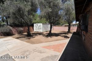 3901 E Hampton Pl, Tucson, AZ 85712 photo 7