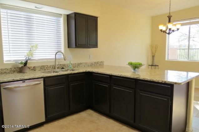 217 E Shadow Bluff Pl, Tucson, AZ 85704 photo 4