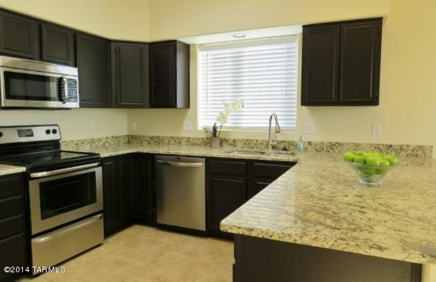 217 E Shadow Bluff Pl, Tucson, AZ 85704 photo 3