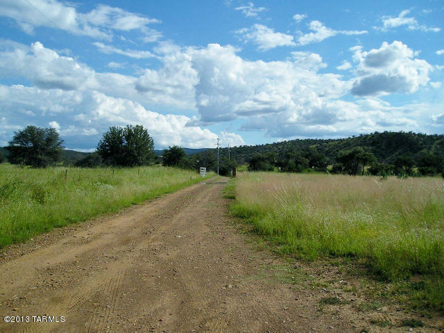 30 Wood Dr, Elgin, AZ 85611 photo 3