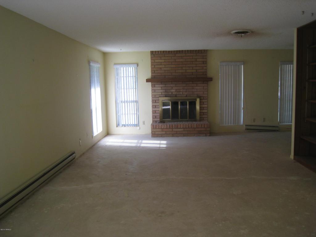 1015 E Christmas Tree Ln, Pearce, AZ 85625 photo 7