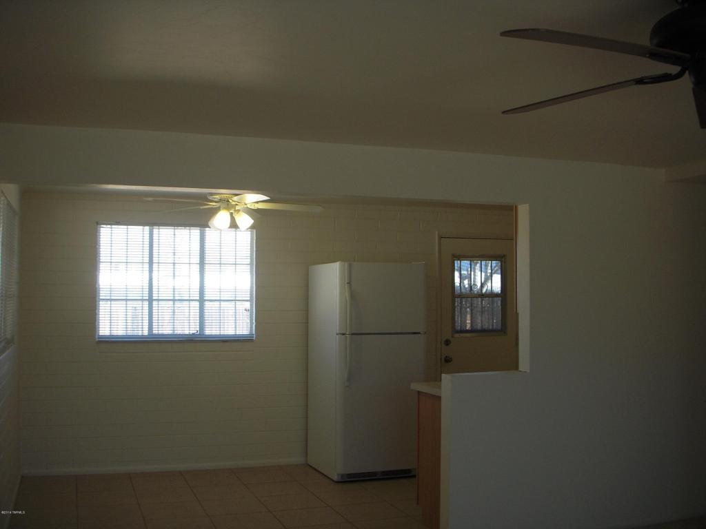 4533 E 28th St, Tucson, AZ 85711 photo 3
