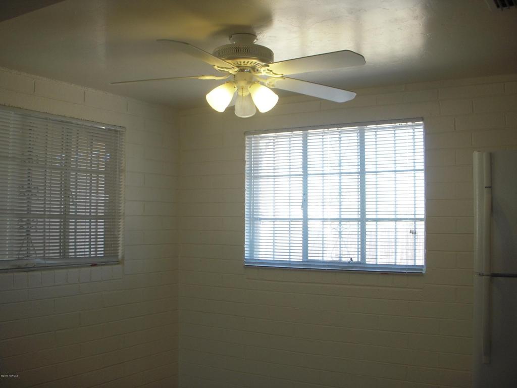 4533 E 28th St, Tucson, AZ 85711 photo 5