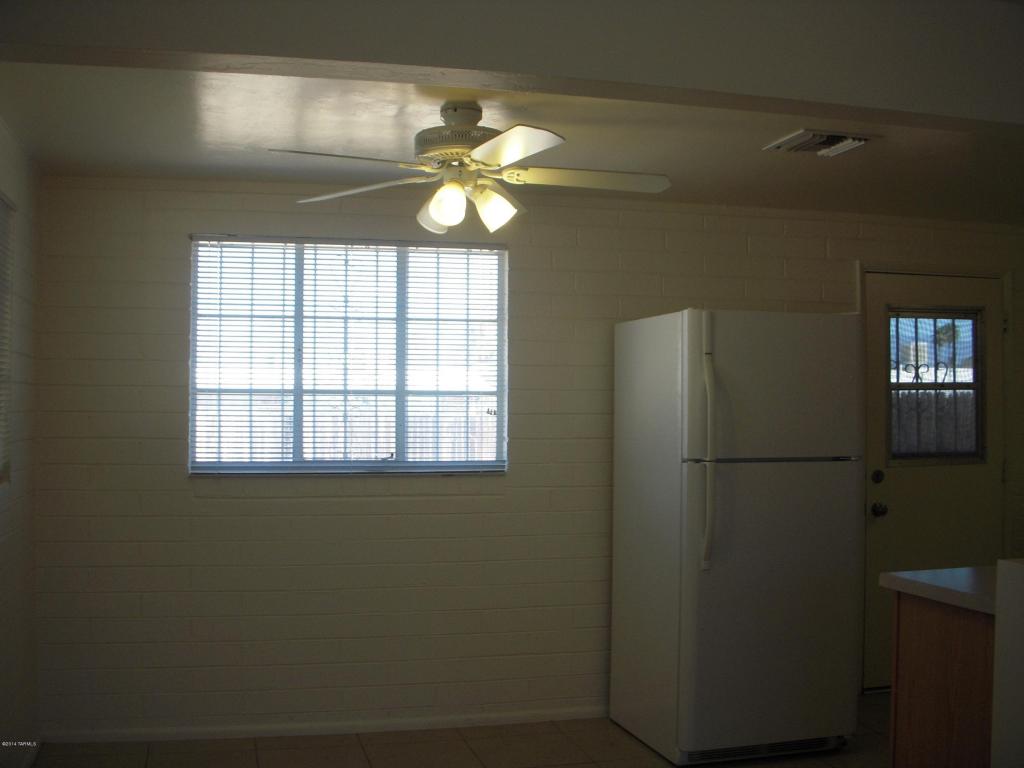 4533 E 28th St, Tucson, AZ 85711 photo 6