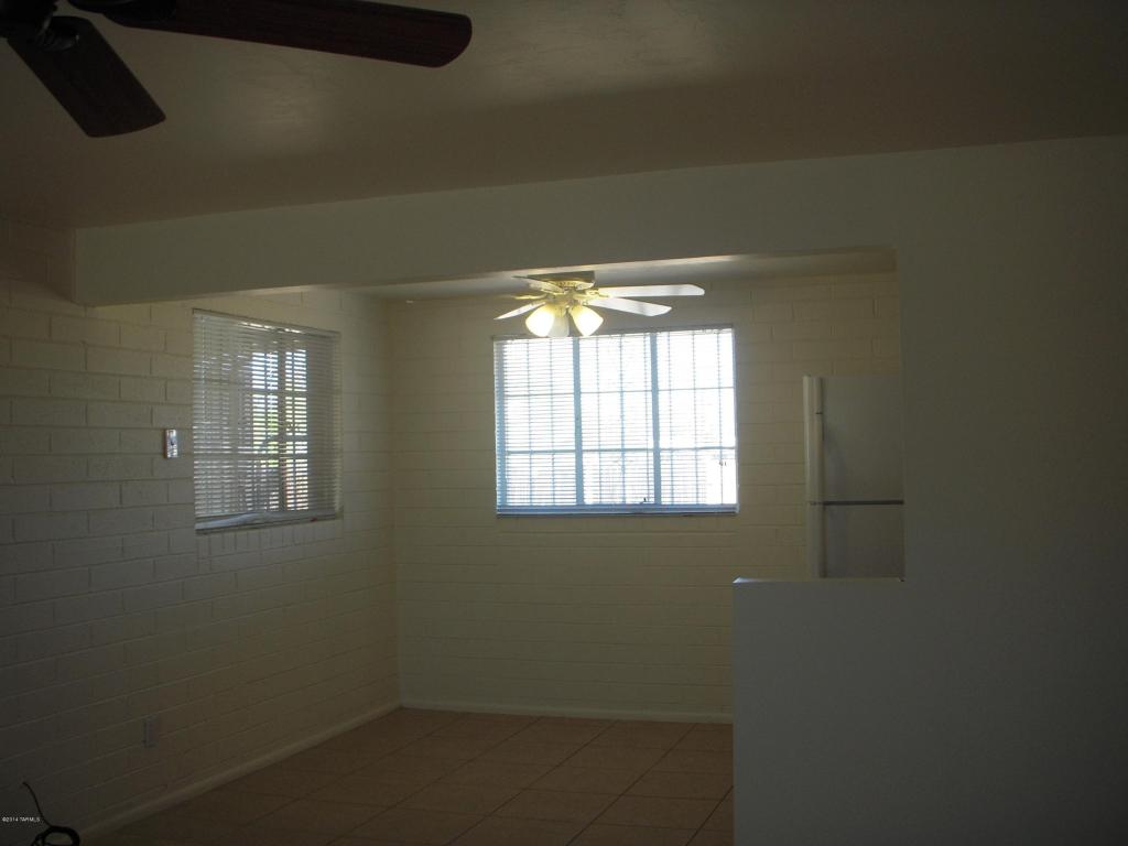 4533 E 28th St, Tucson, AZ 85711 photo 2