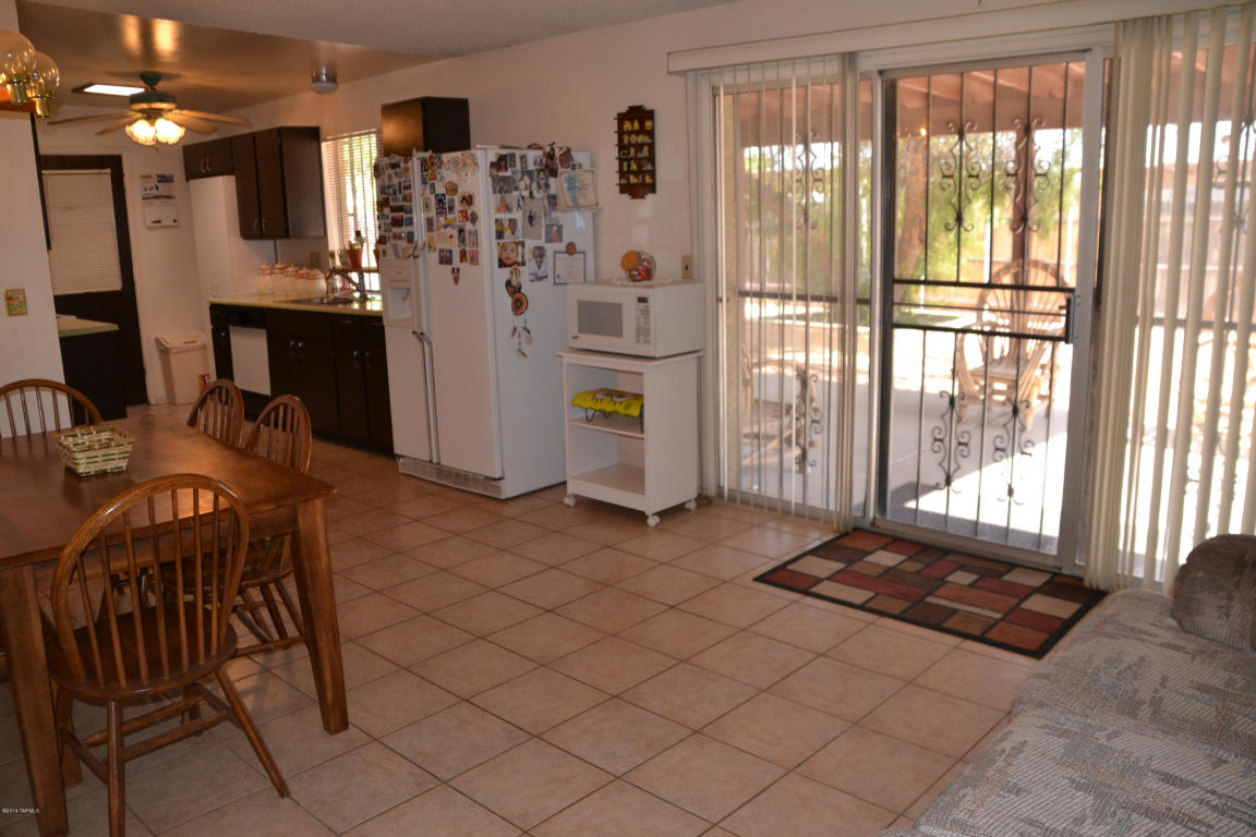 2002 E Honeysuckle St, Tucson, AZ 85706 photo 16