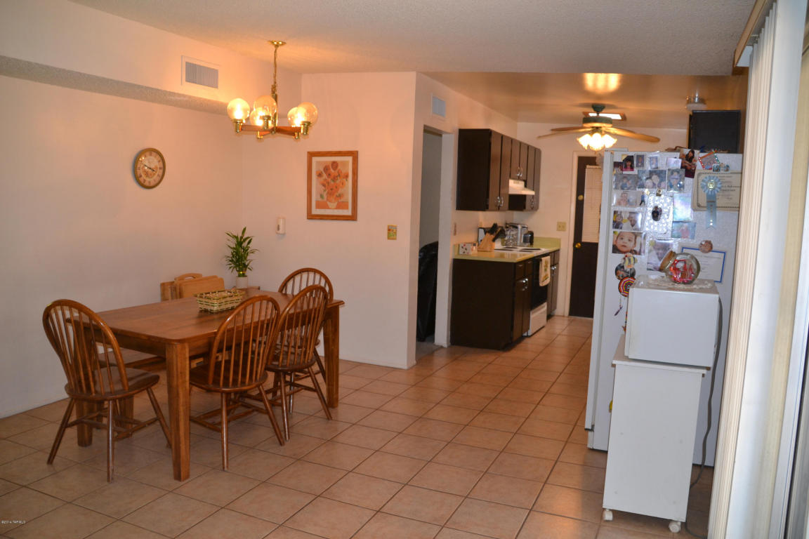 2002 E Honeysuckle St, Tucson, AZ 85706 photo 15