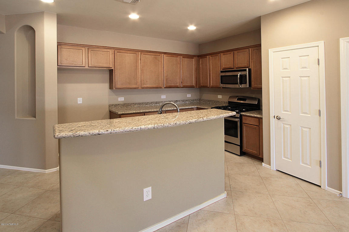 39 E Forrest Feezor St, Vail, AZ 85641 photo 9