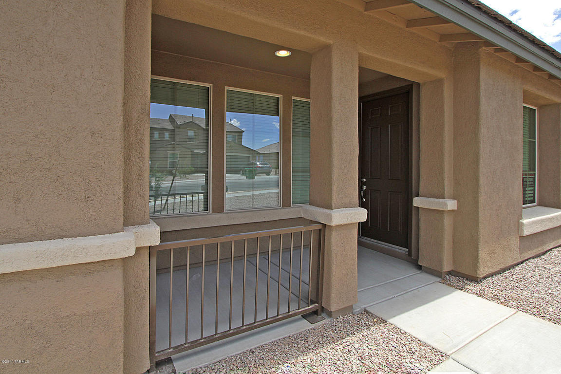 39 E Forrest Feezor St, Vail, AZ 85641 photo 2