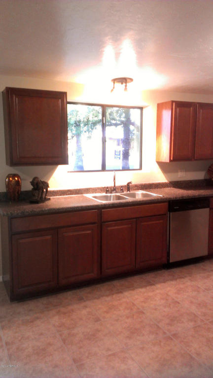 6901 E Nelson Dr, Tucson, AZ 85730 photo 4