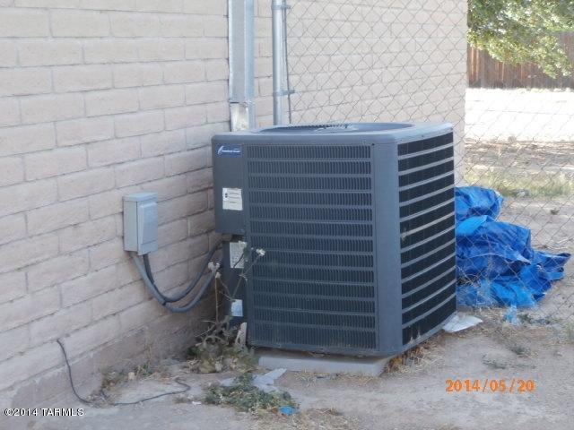 704 W Todd St, Willcox, AZ 85643 photo 9