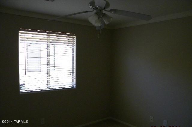 8511 E Sarnoff Ridge Loop, Tucson, AZ 85710 photo 17