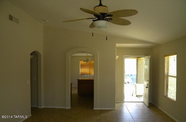8511 E Sarnoff Ridge Loop, Tucson, AZ 85710 photo 6