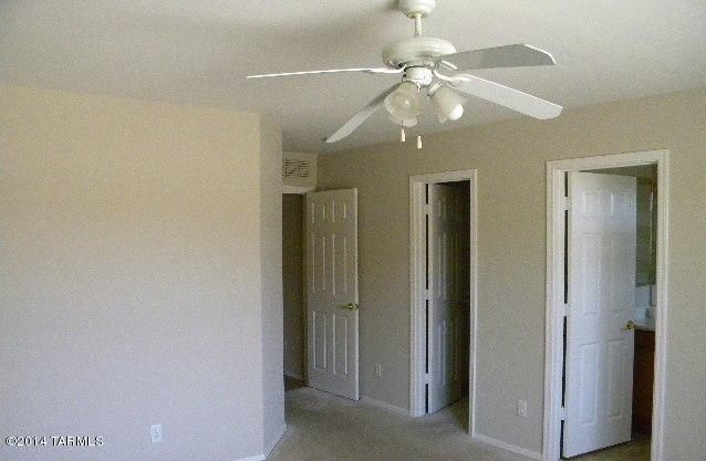 8511 E Sarnoff Ridge Loop, Tucson, AZ 85710 photo 12