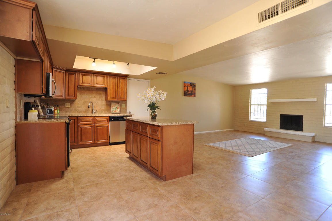 7204 E Tamara Dr, Tucson, AZ 85730 photo 6
