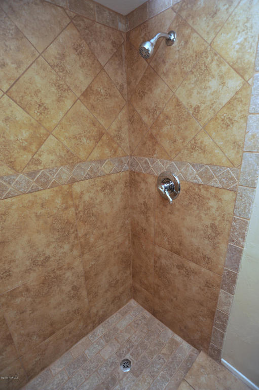 7204 E Tamara Dr, Tucson, AZ 85730 photo 18