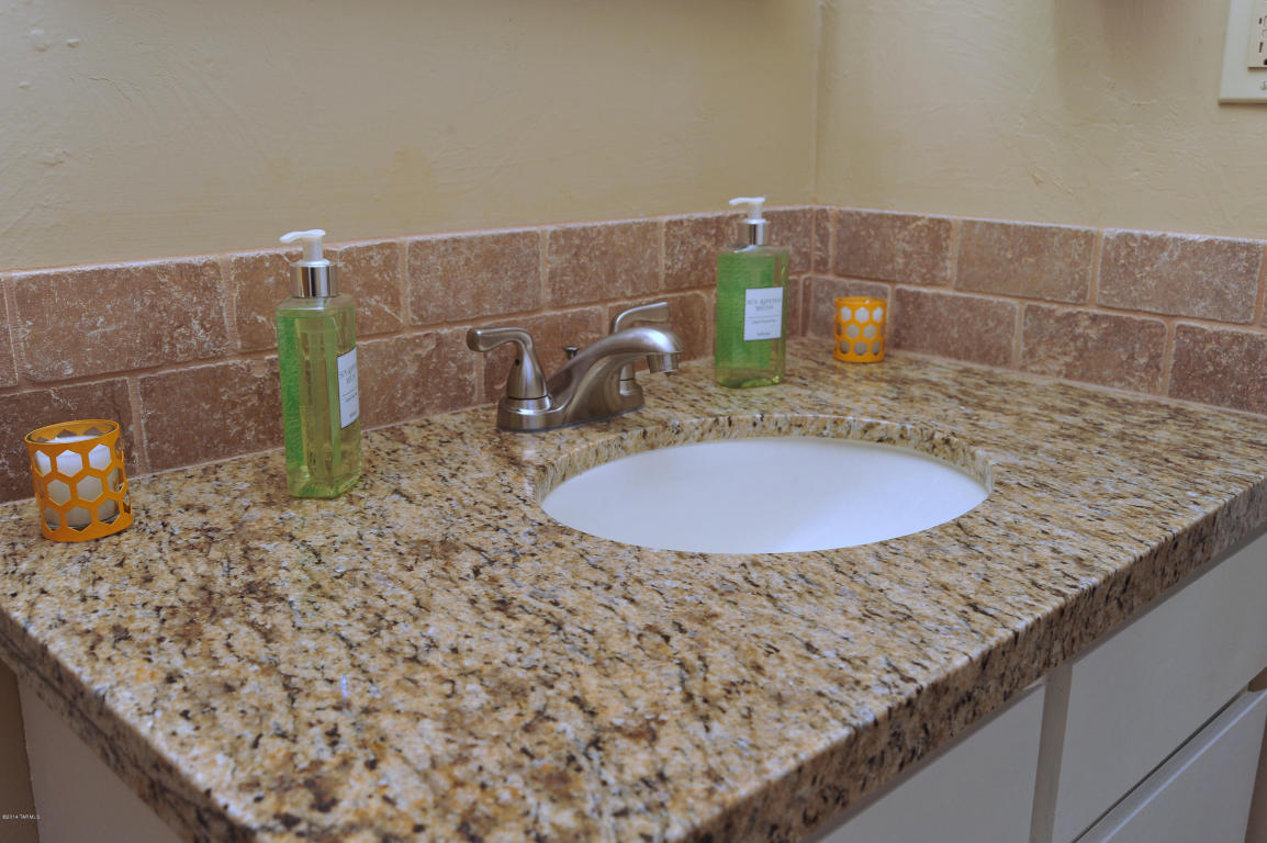 7204 E Tamara Dr, Tucson, AZ 85730 photo 19