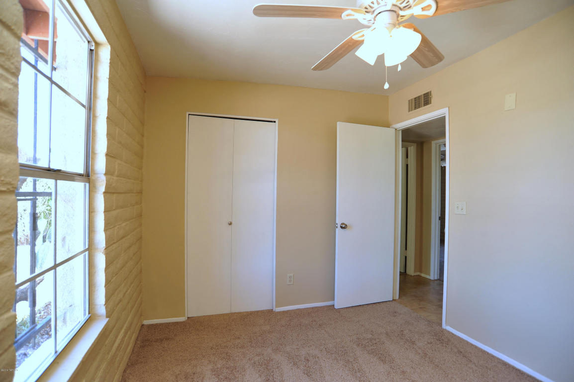 7204 E Tamara Dr, Tucson, AZ 85730 photo 27