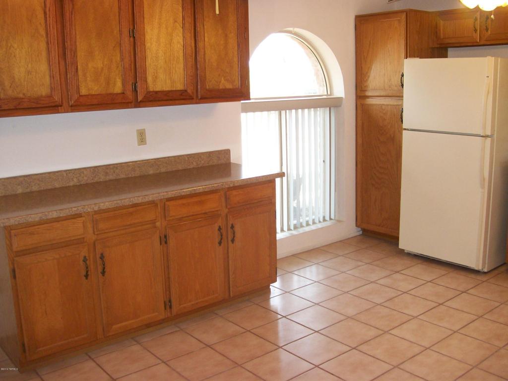 9391 E Walnut Tree Cir, Tucson, AZ 85749 photo 12