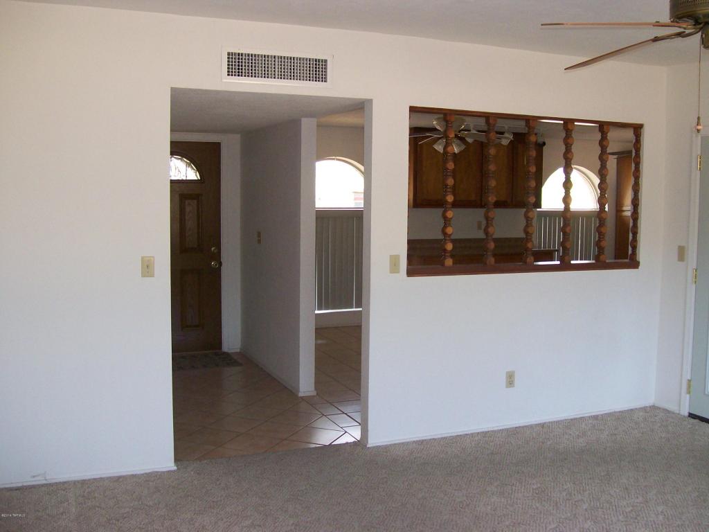 9391 E Walnut Tree Cir, Tucson, AZ 85749 photo 13