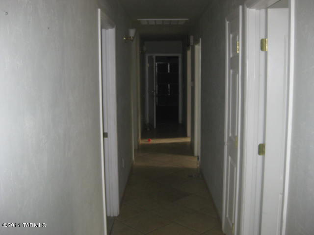 2741 W Bird Rd, Tucson, AZ 85746 photo 4