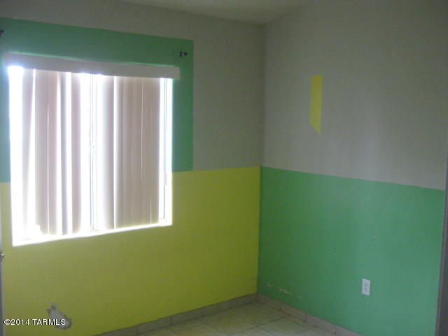 2741 W Bird Rd, Tucson, AZ 85746 photo 3